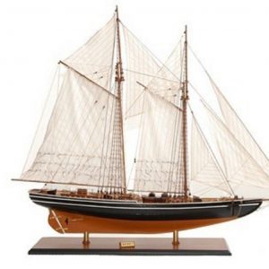 Classic Yachts & Boat Models